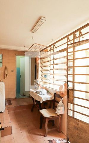 Casa à venda com 160m², 4 quartos e 2 vagasÁrea de Serviço