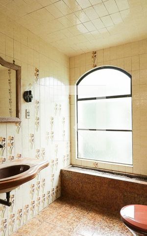 Casa à venda com 160m², 4 quartos e 2 vagasBanheiro da Suíte 1
