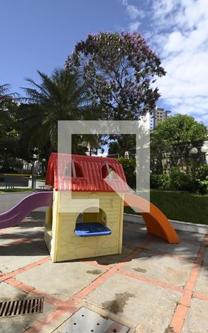 Apartamento para alugar com 77m², 3 quartos e 1 vagaÁrea comum