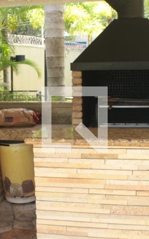 Apartamento para alugar com 50m², 2 quartos e 1 vagaÁrea comum - Churrasqueira