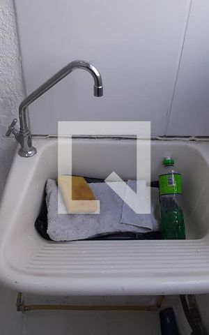 Apartamento à venda com 42m², 2 quartos e sem vaga Apartamento à venda com 42m², 2 quartos e sem vagaÁrea de Serviço