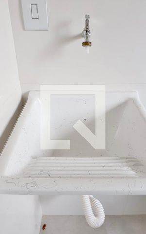 Apartamento à venda com 42m², 2 quartos e sem vaga Apartamento à venda com 42m², 2 quartos e sem vagaCozinha/Área de serviço