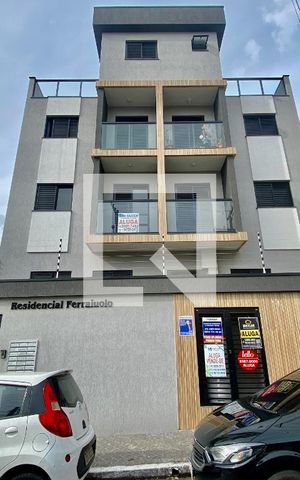 Apartamento à venda com 42m², 2 quartos e sem vaga Apartamento à venda com 42m², 2 quartos e sem vagaFachada