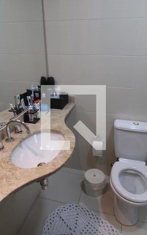 Apartamento à venda com 87m², 3 quartos e 2 vagasQuarto 3 - banheiro