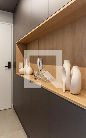 Studio para alugar com 32m², 1 quarto e sem vaga Studio para alugar com 32m², 1 quarto e sem vagaEntrada