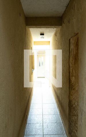 Casa à venda com 150m², 2 quartos e 2 vagas Casa à venda com 150m², 2 quartos e 2 vagasÁrea externa