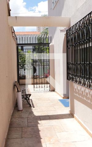 Casa à venda com 400m², 6 quartos e 5 vagasCorredor