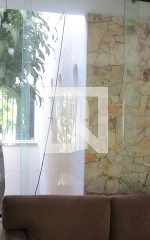 Casa à venda com 400m², 6 quartos e 5 vagasSala