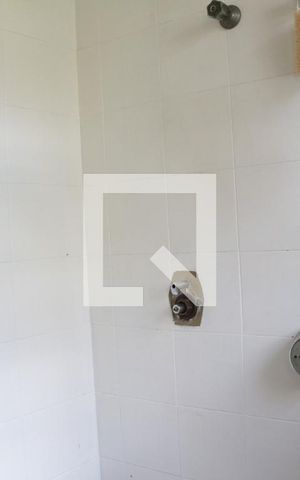 Casa à venda com 400m², 6 quartos e 5 vagasBanheiro 1