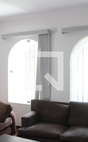 Casa à venda com 400m², 6 quartos e 5 vagasSala