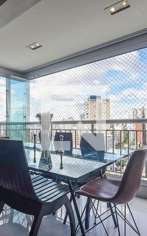 Apartamento à venda com 100m², 3 quartos e 2 vagas Apartamento à venda com 100m², 3 quartos e 2 vagasVaranda