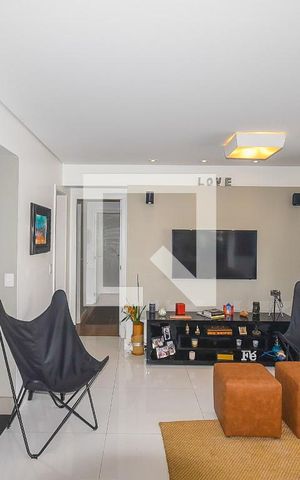 Apartamento à venda com 100m², 3 quartos e 2 vagas Apartamento à venda com 100m², 3 quartos e 2 vagasSala