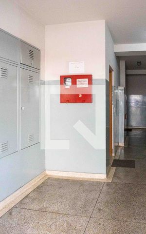Apartamento para alugar com 53m², 2 quartos e 1 vagaHall social