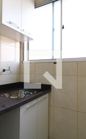 Apartamento para alugar com 44m², 2 quartos e 1 vagaÁrea de Serviço