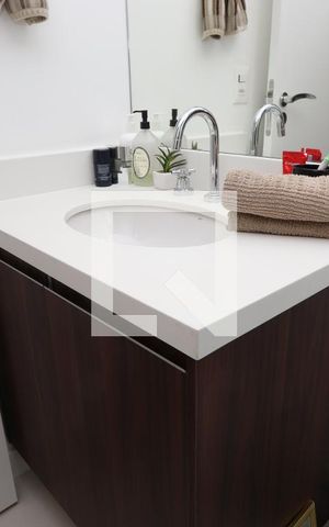 Apartamento à venda com 51m², 2 quartos e sem vagaBanheiro da Suíte