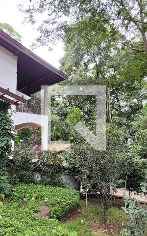 Casa de condomínio à venda com 2234m², 5 quartos e 4 vagas Casa de condomínio à venda com 2234m², 5 quartos e 4 vagasÁrea comum