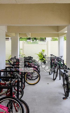Apartamento para alugar com 44m², 2 quartos e 1 vaga Apartamento para alugar com 44m², 2 quartos e 1 vagaBicicletario
