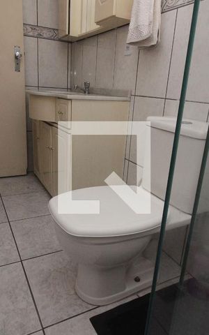 Casa à venda com 270m², 3 quartos e 4 vagas Casa à venda com 270m², 3 quartos e 4 vagasBanheiro 2