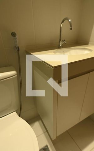 Apartamento para alugar com 62m², 2 quartos e 1 vaga Apartamento para alugar com 62m², 2 quartos e 1 vagaBanheiro