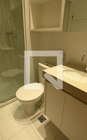 Apartamento para alugar com 62m², 2 quartos e 1 vaga Apartamento para alugar com 62m², 2 quartos e 1 vagaBanheiro