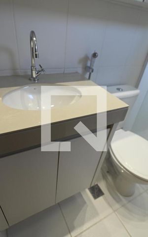 Apartamento para alugar com 62m², 2 quartos e 1 vaga Apartamento para alugar com 62m², 2 quartos e 1 vagaBanheiro da Suíte