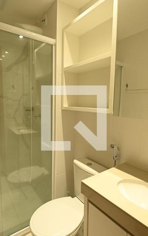 Apartamento para alugar com 62m², 2 quartos e 1 vaga Apartamento para alugar com 62m², 2 quartos e 1 vagaBanheiro