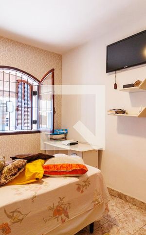 Casa à venda com 150m², 3 quartos e 4 vagas Casa à venda com 150m², 3 quartos e 4 vagasQuarto 3