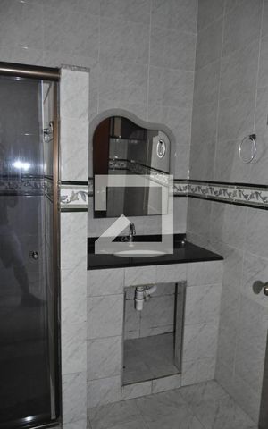 Casa à venda com 150m², 3 quartos e 1 vagaBanheiro