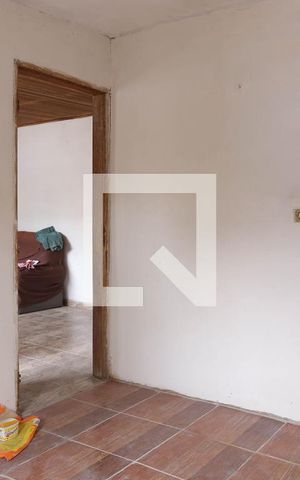 Casa à venda com 130m², 2 quartos e 2 vagas Casa à venda com 130m², 2 quartos e 2 vagasQuarto 1