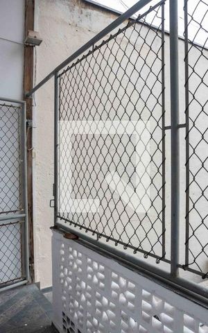 Casa à venda com 200m², 2 quartos e 2 vagasÁrea de Serviço
