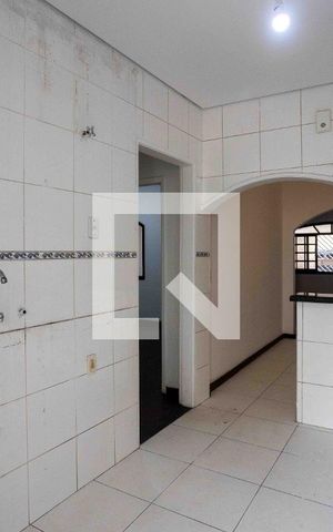Casa à venda com 200m², 2 quartos e 2 vagasCozinha