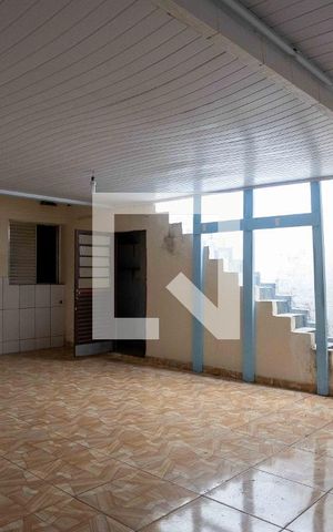 Casa à venda com 200m², 2 quartos e 2 vagasSalão