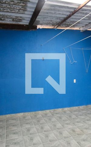 Casa à venda com 80m², 2 quartos e 1 vaga Casa à venda com 80m², 2 quartos e 1 vagaÁrea de Serviço