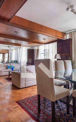 Apartamento à venda com 197m², 3 quartos e 2 vagas Apartamento à venda com 197m², 3 quartos e 2 vagasSala