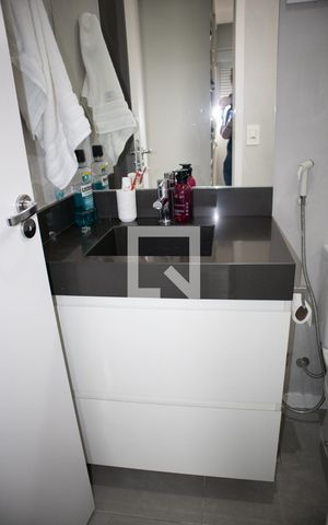 Apartamento à venda com 123m², 3 quartos e 2 vagasBanheiro do Quarto 3