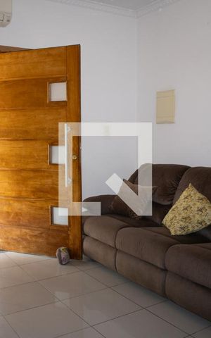 Casa à venda com 400m², 5 quartos e 8 vagasSala