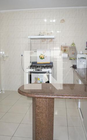 Casa à venda com 400m², 5 quartos e 8 vagasCozinha
