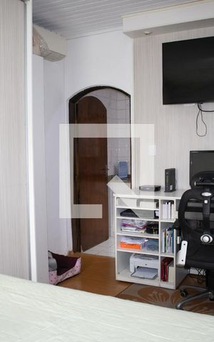 Casa à venda com 400m², 5 quartos e 8 vagasSuíte