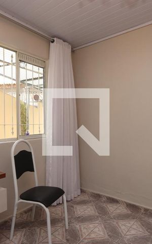 Casa à venda com 340m², 2 quartos e 1 vagaSala
