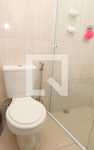 Casa à venda com 340m², 2 quartos e 1 vagaBanheiro