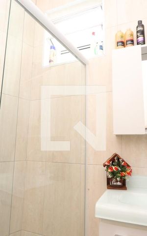 Casa à venda com 340m², 2 quartos e 1 vagaBanheiro