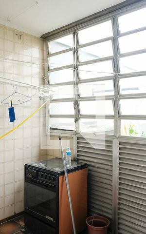 Casa à venda com 600m², 3 quartos e 4 vagasÁrea de Serviço