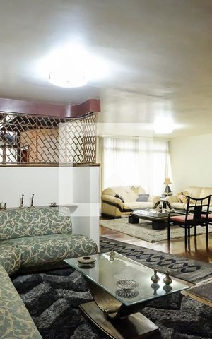 Casa à venda com 600m², 3 quartos e 4 vagasSala 2