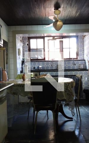Casa de condomínio à venda com 437m², 4 quartos e 1 vagaCopa
