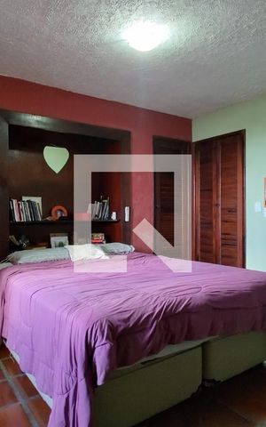 Casa de condomínio à venda com 437m², 4 quartos e 1 vaga Casa de condomínio à venda com 437m², 4 quartos e 1 vagaQuarto 3 - Suíte