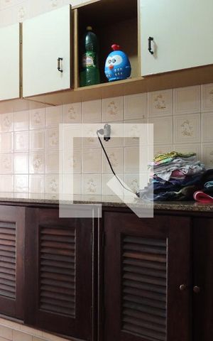 Casa de condomínio à venda com 437m², 4 quartos e 1 vagaÁrea de Serviço 2