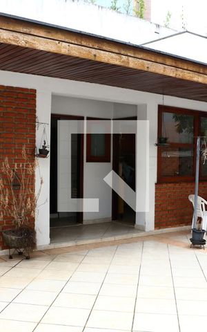 Casa à venda com 740m², 4 quartos e 2 vagasArea externa
