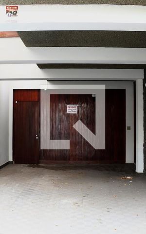 Casa à venda com 740m², 4 quartos e 2 vagasGaragem