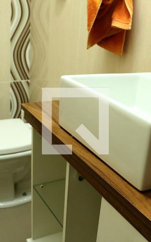 Casa à venda com 740m², 4 quartos e 2 vagasDetalhe do lavabo
