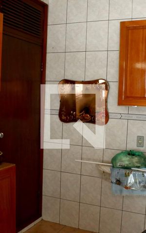 Casa à venda com 740m², 4 quartos e 2 vagasQuarto